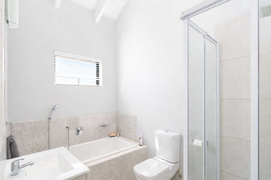 7 Bedroom Property for Sale in Melodie North West